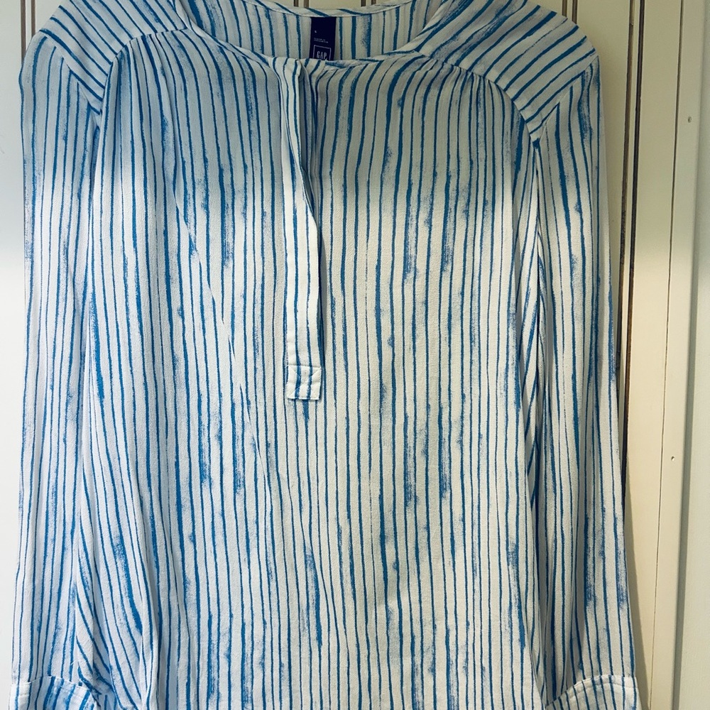 GAP Blue and White Striped blouse